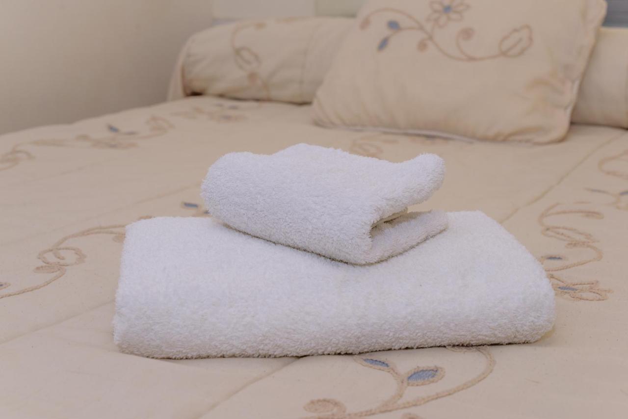 Loving Estepona Apartment Ngoại thất bức ảnh